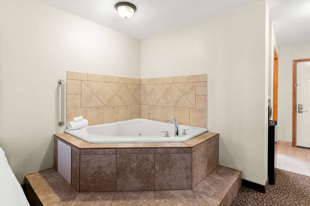 Best Western George West Executive Inn - photo 15