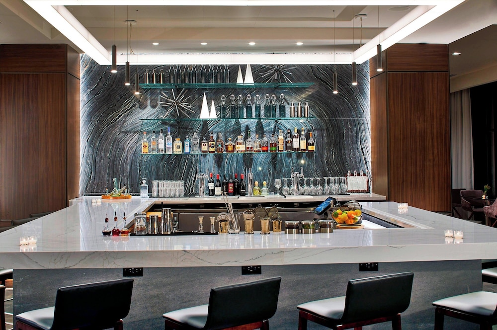 AC Hotel by Marriott Cleveland Beachwood - photo 32
