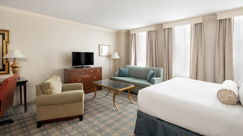 The Berkeley Hotel - photo 13