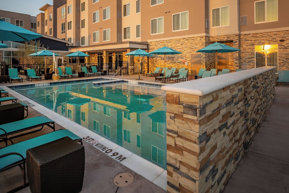 Residence Inn by Marriott Dallas at The Canyon - photo 14