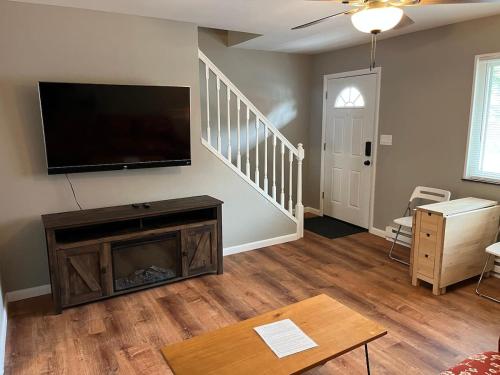 Carter #3 Two bedroom unit near Xavier Downtown — 4-Star Luxury Hotel in Cincinnati, United States