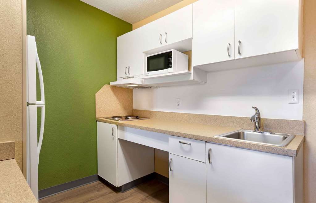 Extended Stay America Select Suites Greenville Airport - photo 22