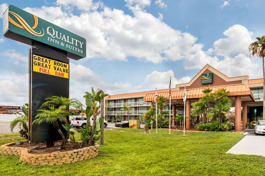 Quality Inn & Suites Tarpon Springs South in Tarpon Springs, United States