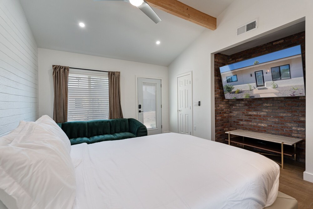 Ash & Ko Boutique Lodging - photo 6
