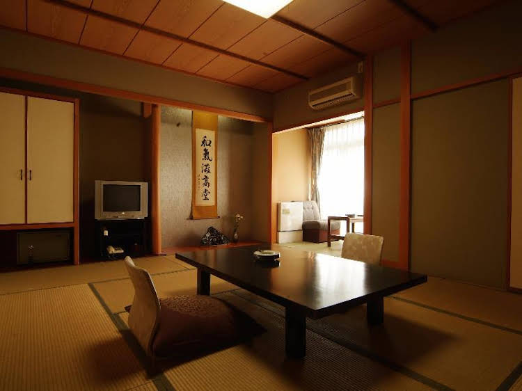 Ootaki Hotel in Yugawara, Japan