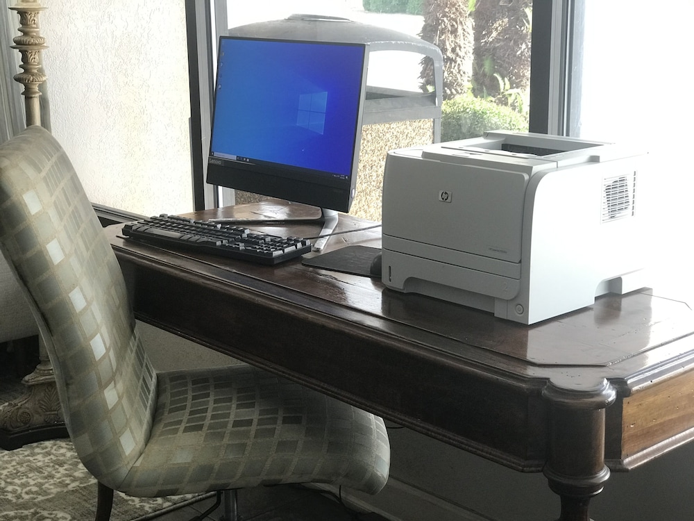 Ramada by Wyndham Savannah Gateway - photo 32