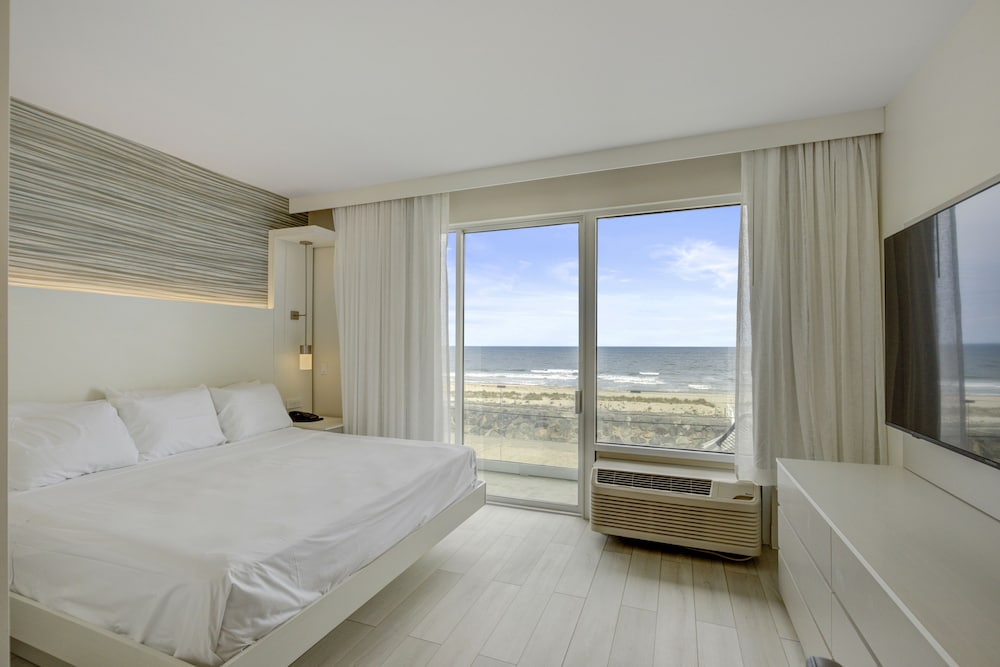 Beachwalk - photo 31