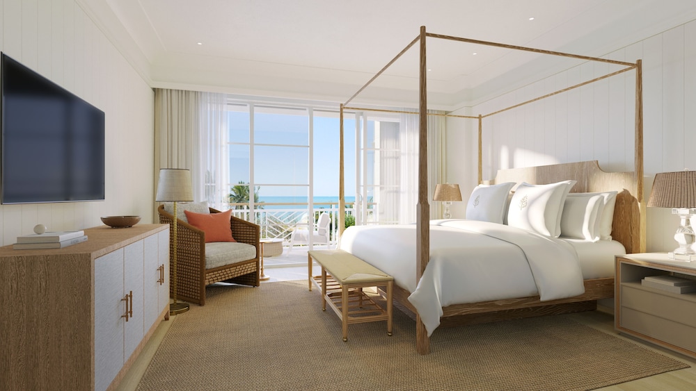 Naples Beach Hotel and Golf Club - photo 10