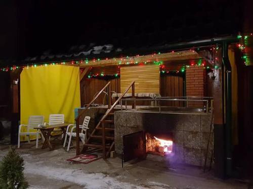 AntáLenka in Mukacheve, Ukraine