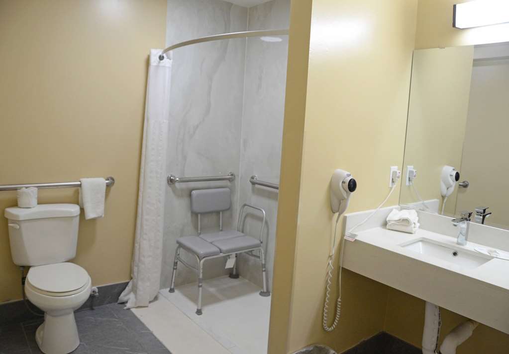 Super 8 by Wyndham Lafayette Purdue Area - photo 35