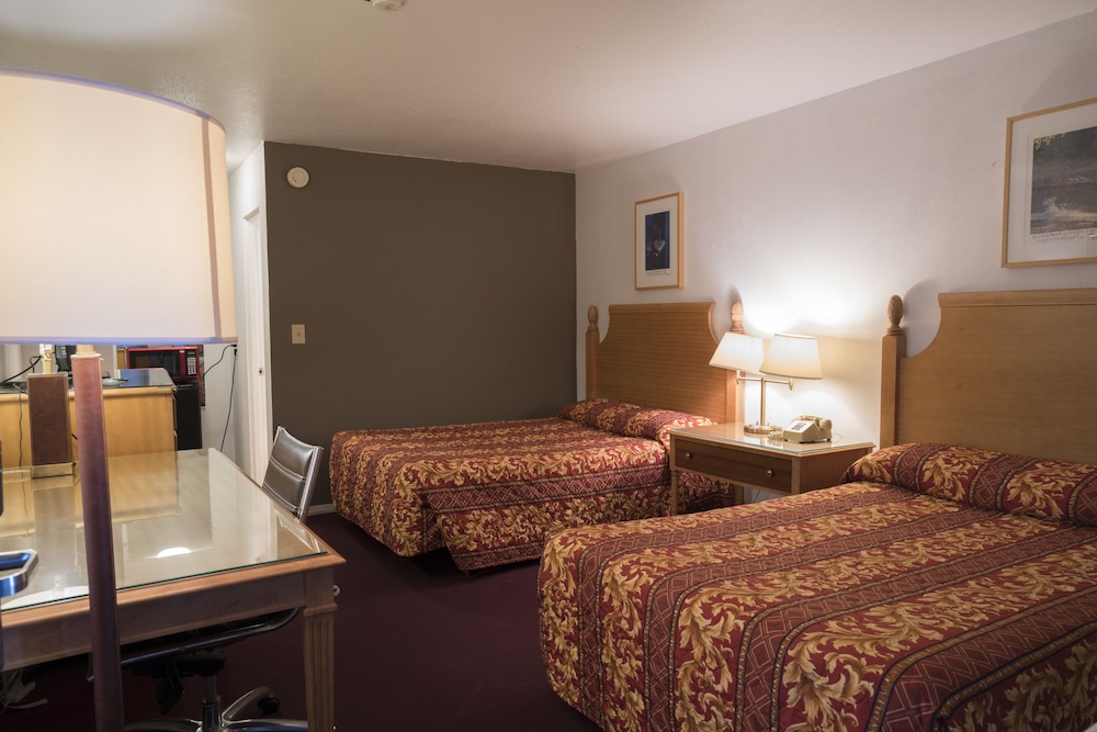 Seatac Inn - photo 9