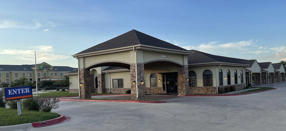 Sunbridge Inn and Suites - photo 61
