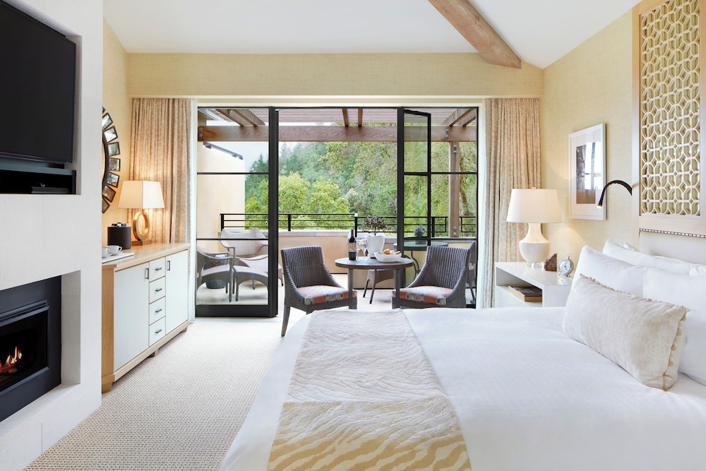 Auberge Du Soleil - photo 32