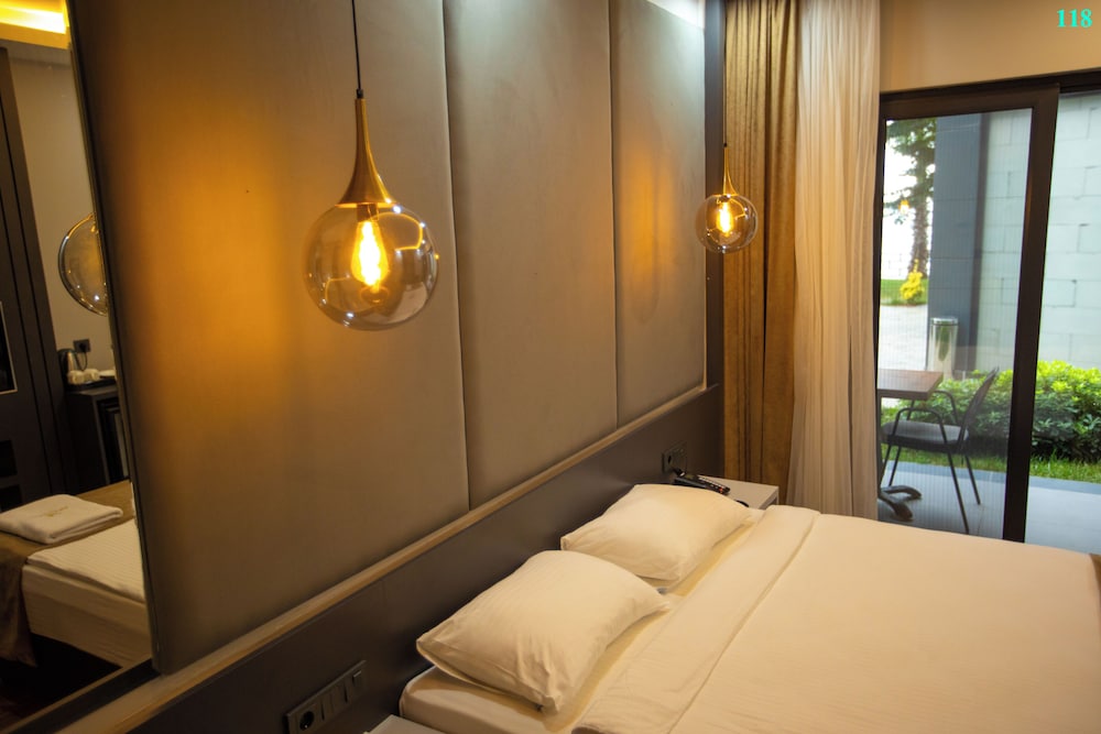 Santana Hotel — hotel in Trabzon