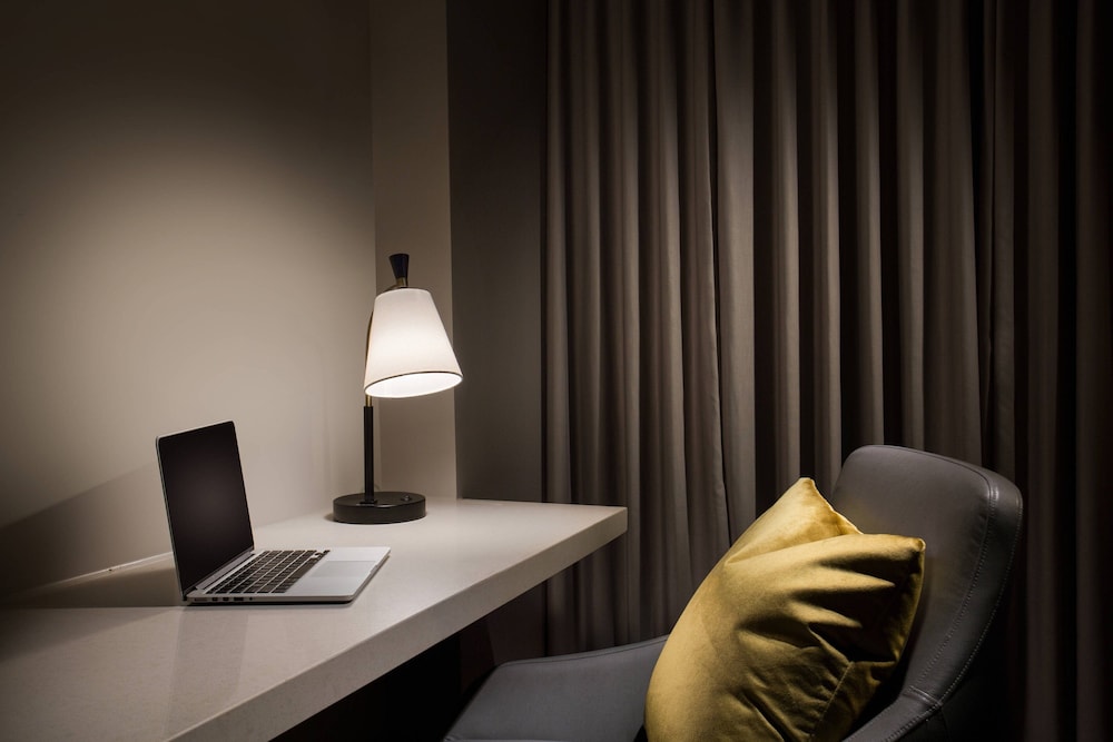 Nashville Marriott at Vanderbilt University - photo 11