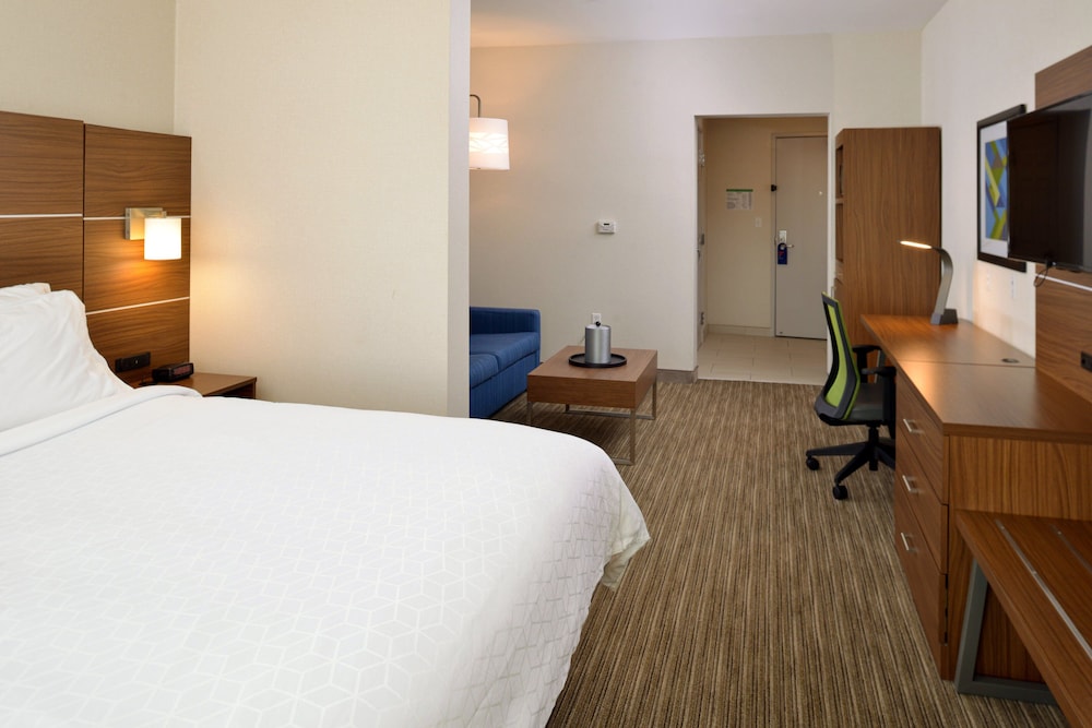 Holiday Inn Express Lodi - photo 15