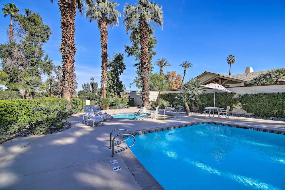 Golf Resort Getaway w Pool Access in Palm Desert - photo 18
