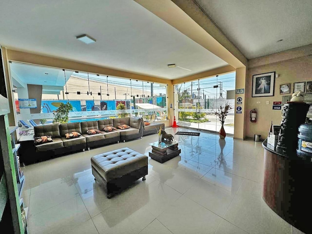 Hotel El Parral Suite in Ica, Peru