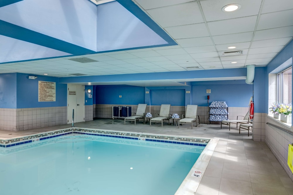 Embassy Suites by Hilton Cincinnati RiverCenter - photo 43