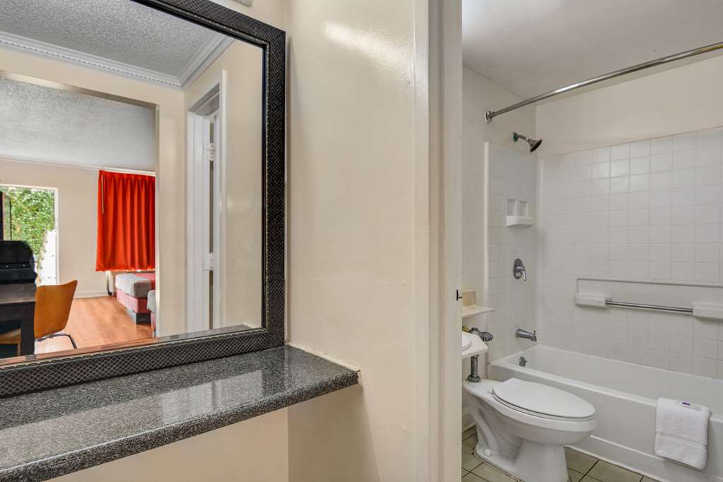 Motel 6 Americus GA - photo 19