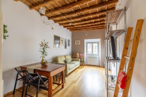iFlat Homey in Campo de'Fiori — 4-Star Luxury Hotel in Rome, Italy