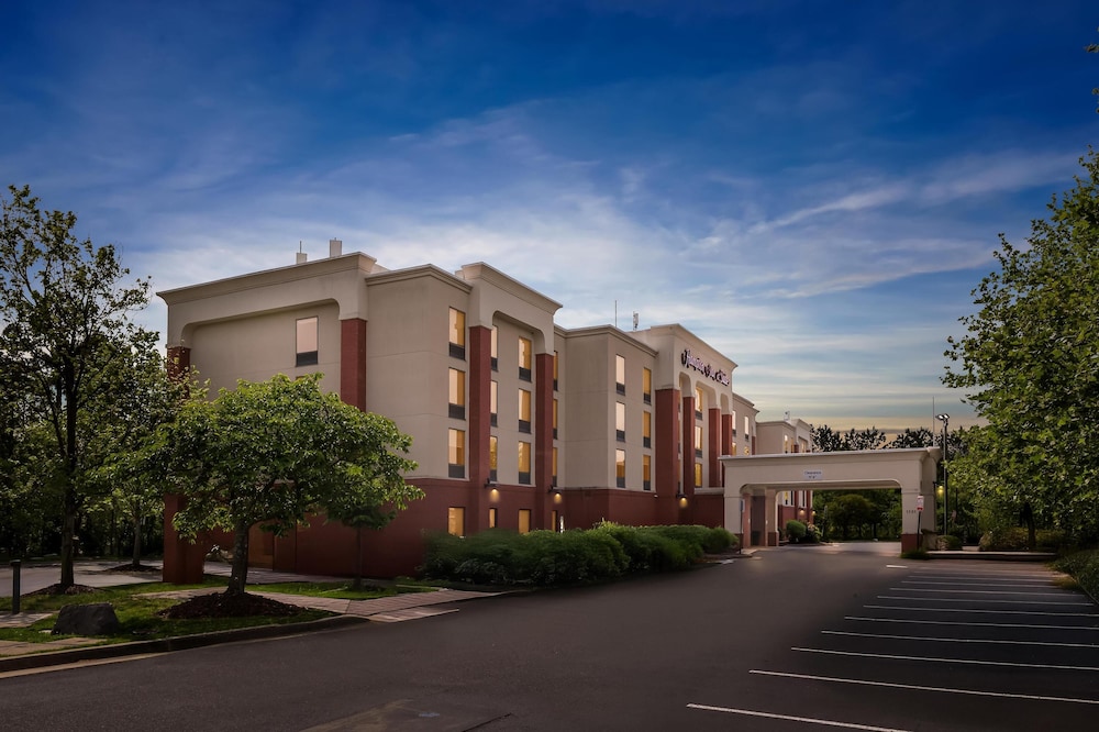 Hampton Inn & Suites Richmond Virginia Center - photo 40