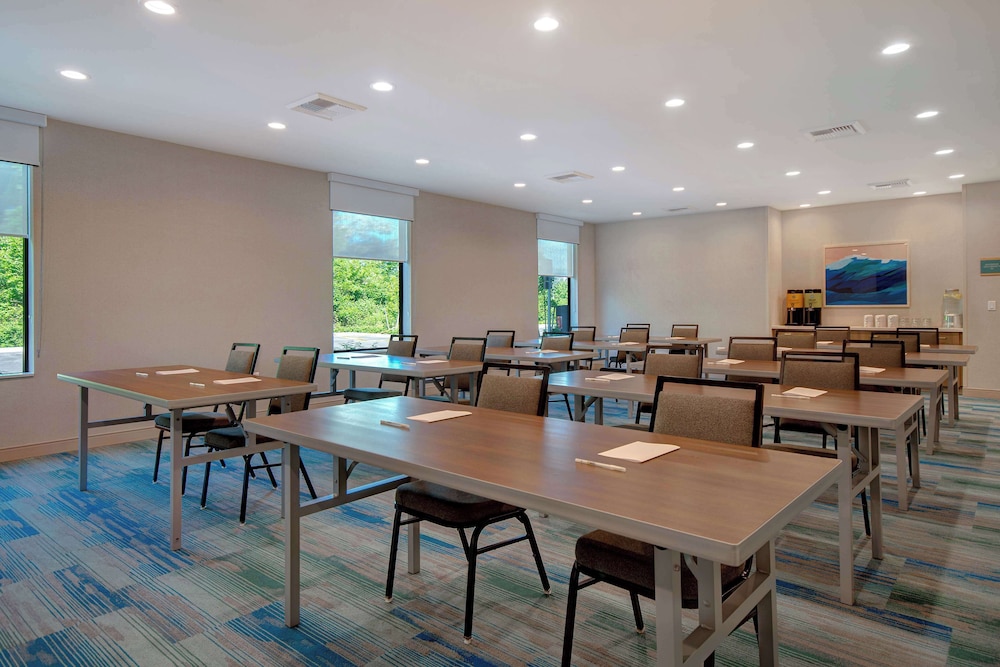 Home2 Suites By Hilton Marysville Wa - photo 43