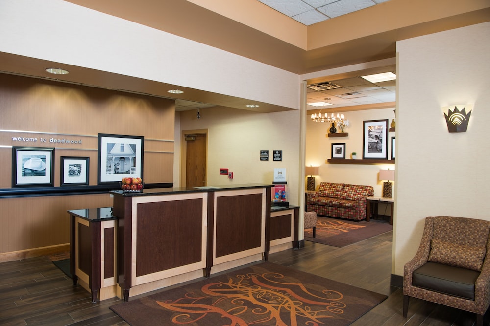 Hampton Inn Deadwood at Tin Lizzie Gaming Resort - photo 3