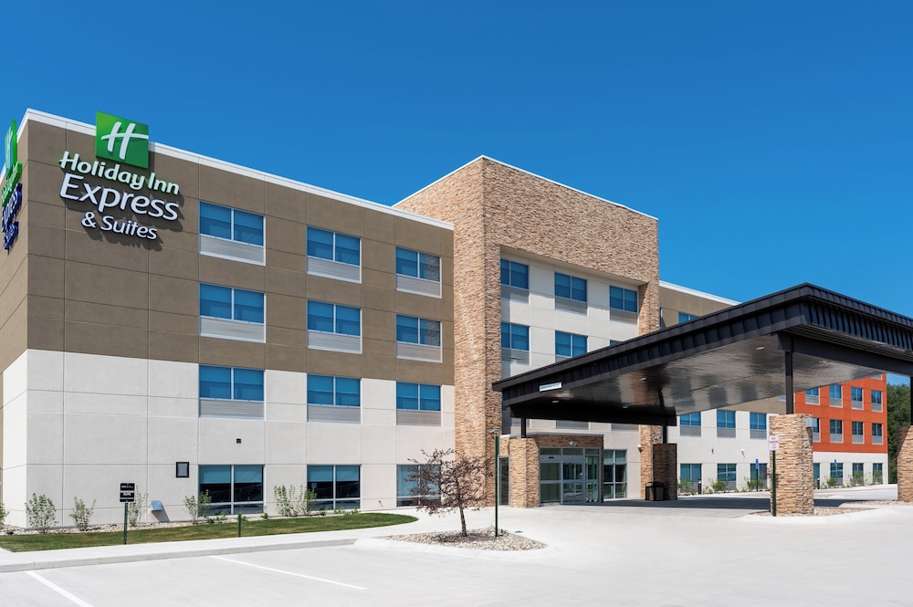 Holiday Inn Express & Suites Stevensville Benton Harbor an IHG Hotel - photo 79