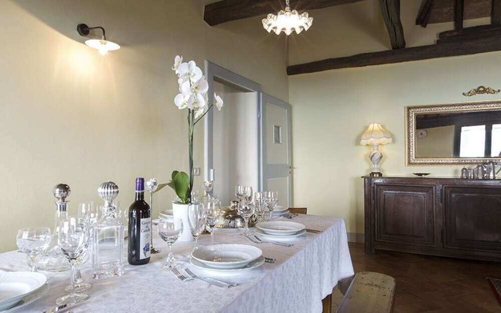 La Piccola Terrazza — 4-Star Luxury Hotel in Cortona, Italy