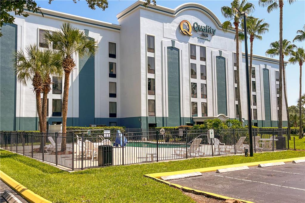Quality Inn Jacksonville Orange Park near Naval Air Station - photo 2