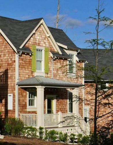 Big Fish by Seabrook Hospitality in Huntington Beach, United States