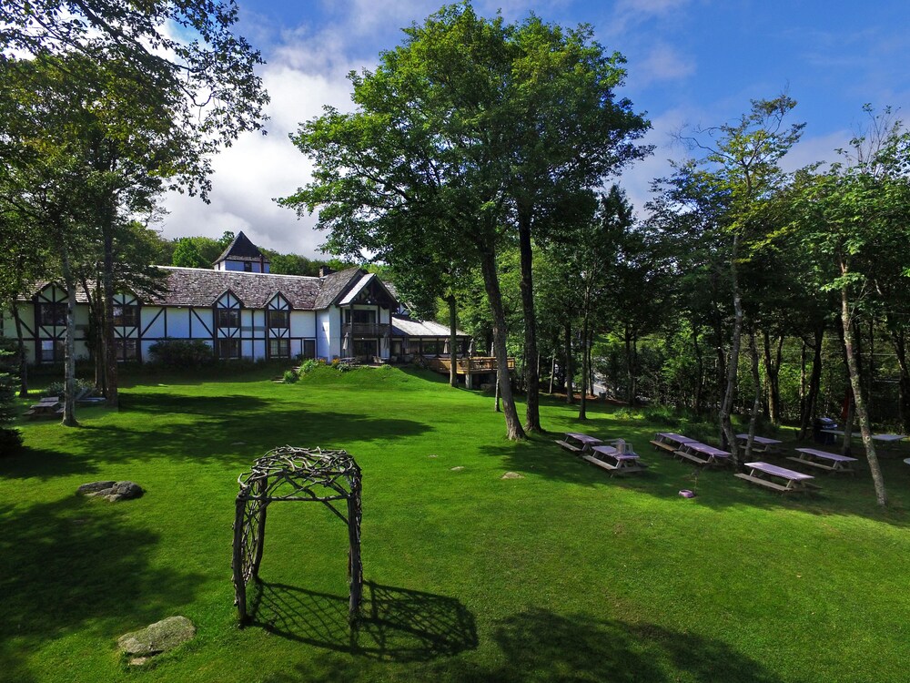 Beech Mountain Inns - photo 56