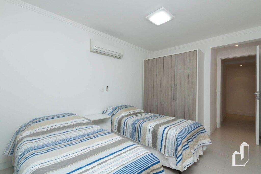 Kremer Residence: Apartamento Amplo Proximo Ao Mar