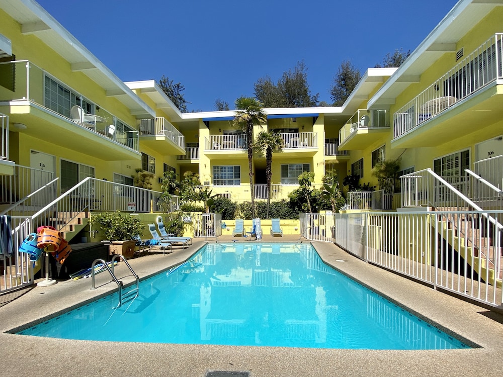Magic Castle Hotel - photo 58