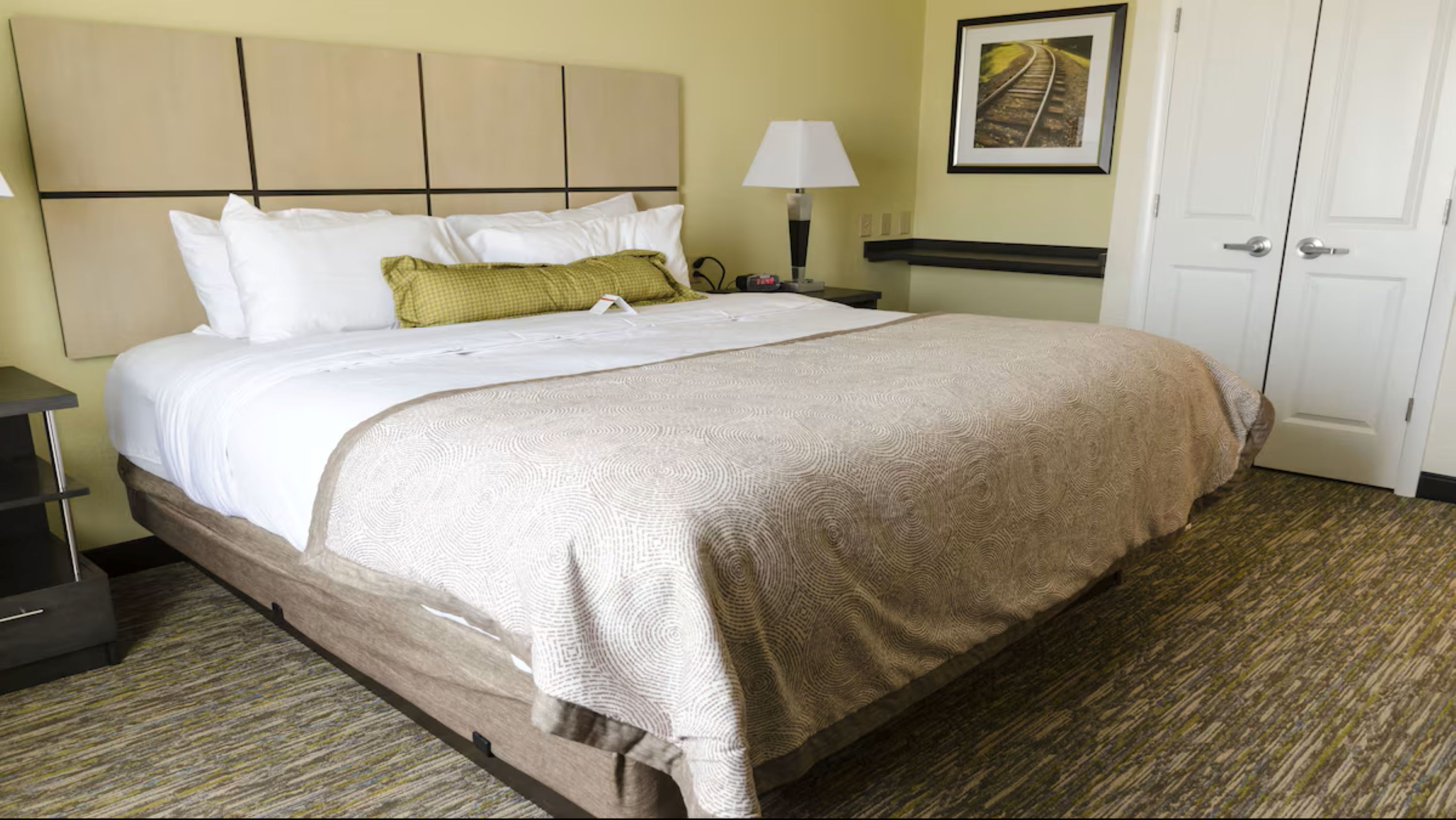Candlewood Suites Memphis Southaven by IHG - photo 20
