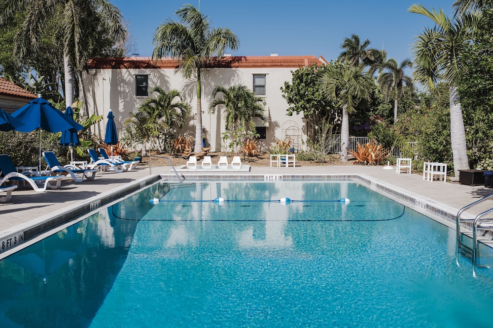 Sanibel Moorings Condo Resort - photo 20
