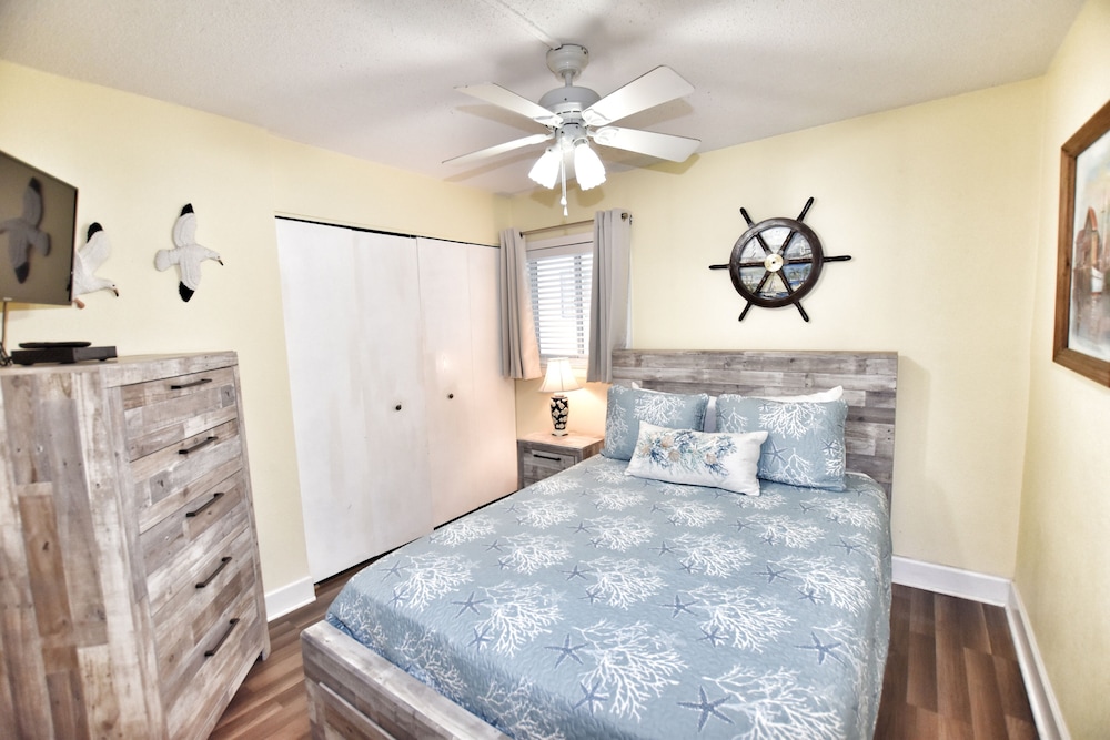 0112 Waters Edge Resort condo - photo 6