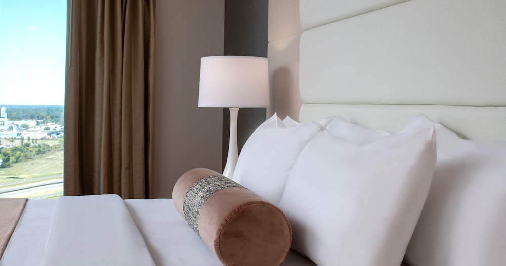 Southland Casino Hotel - photo 12