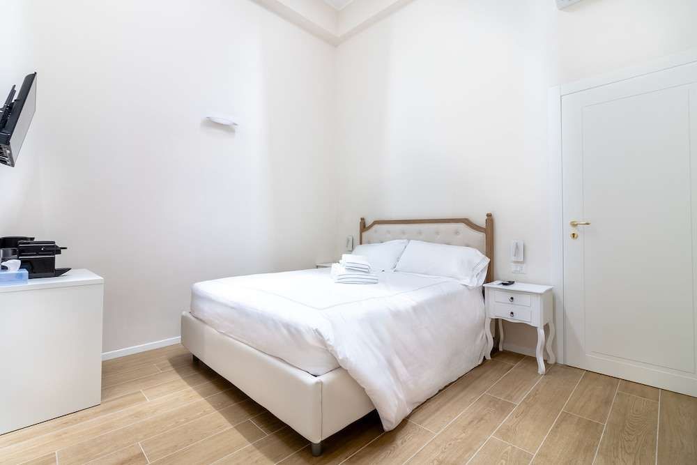 Charme & Chic Nazionale - last minute hotel in Rome