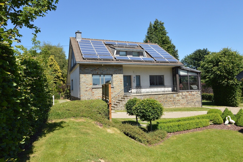 Elsenborn Retreat Near Monschau — 4-Star Luxury Hotel in Butgenbach, Belgium
