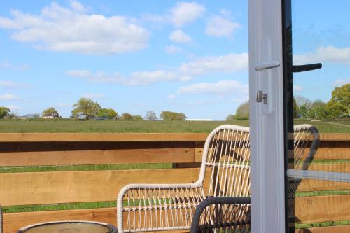 The Old Workshop a cosy country retreat in Gloucester, United Kingdom