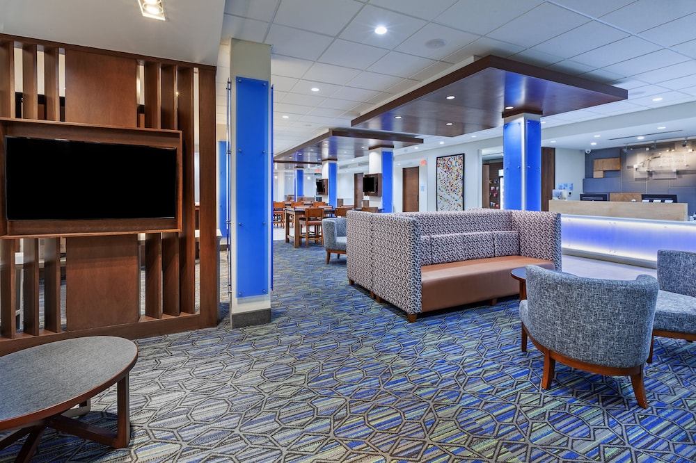 Holiday Inn Express & Suites Tulsa Northeast Owasso by IHG - photo 50
