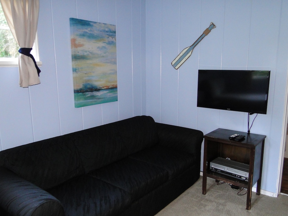 Shakti Cove Cottages - photo 8
