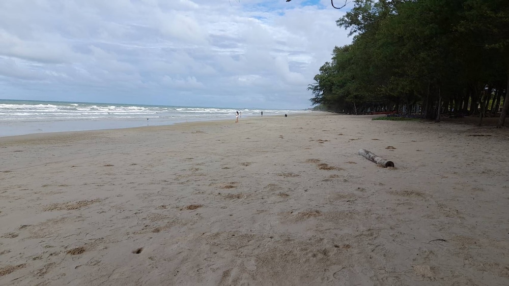 Victory view rayong beach — 5-Star Luxury Hotel in Rayong, Thailand