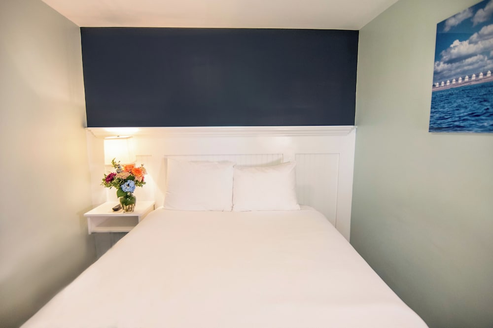 Cape Colony Inn - photo 17
