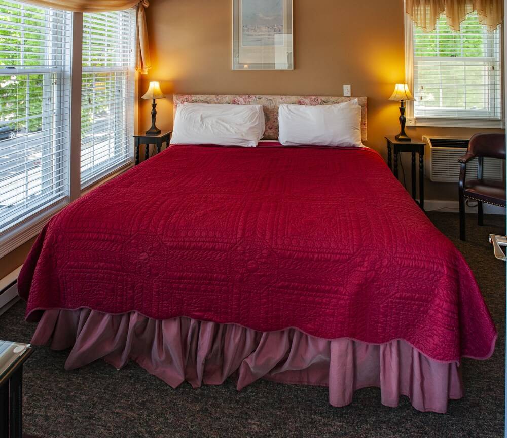Cedar Court Inn - photo 29