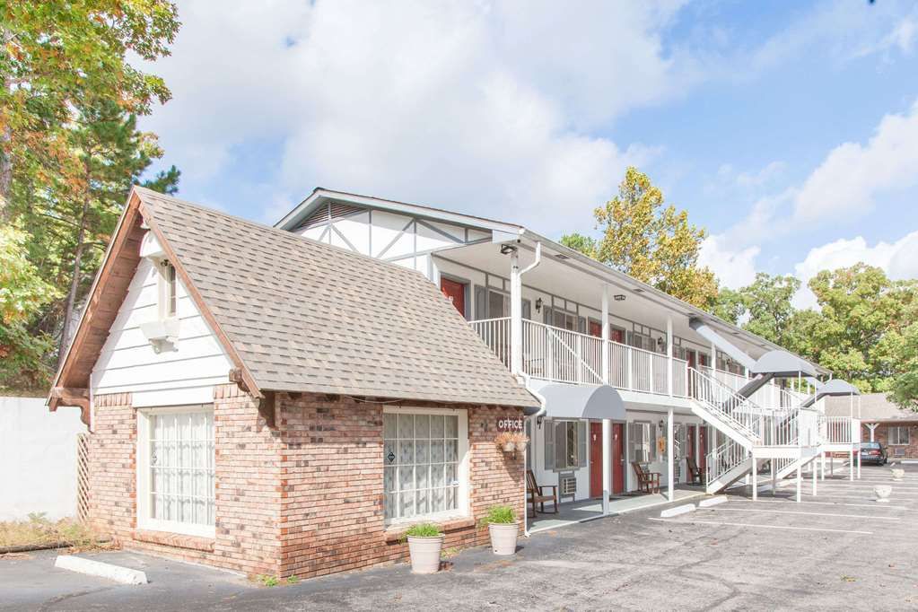 Days Inn by Wyndham Eureka Springs - photo 5