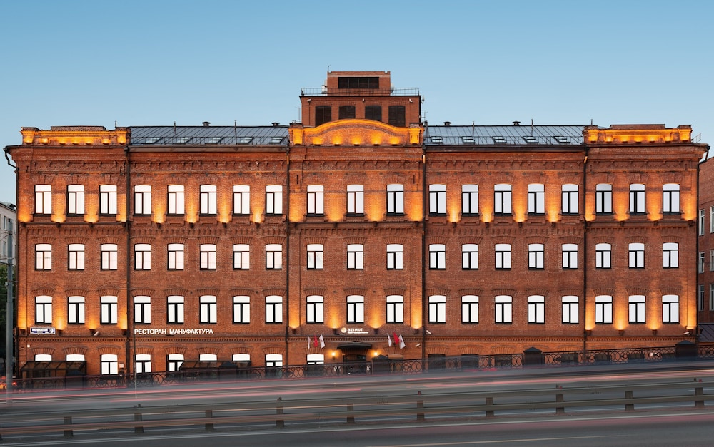 AZIMUT Hotel Tulskaya Moscow — 4-Star Luxury Hotel in Moscow, Russia