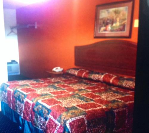 American Inn Tyler - photo 5